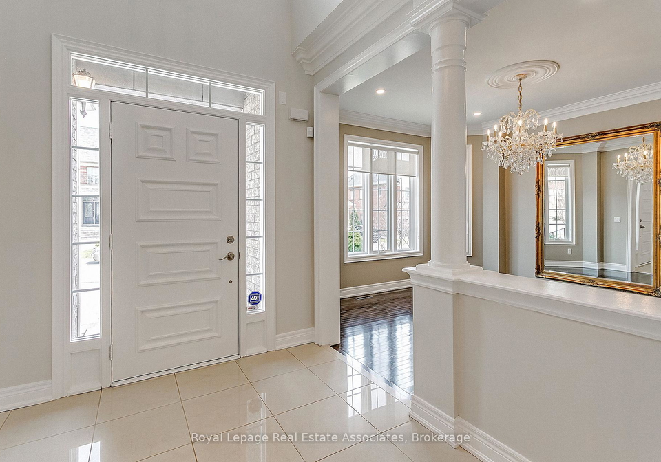 2346-rock-point-drive-oakville-ontario-w12333823
