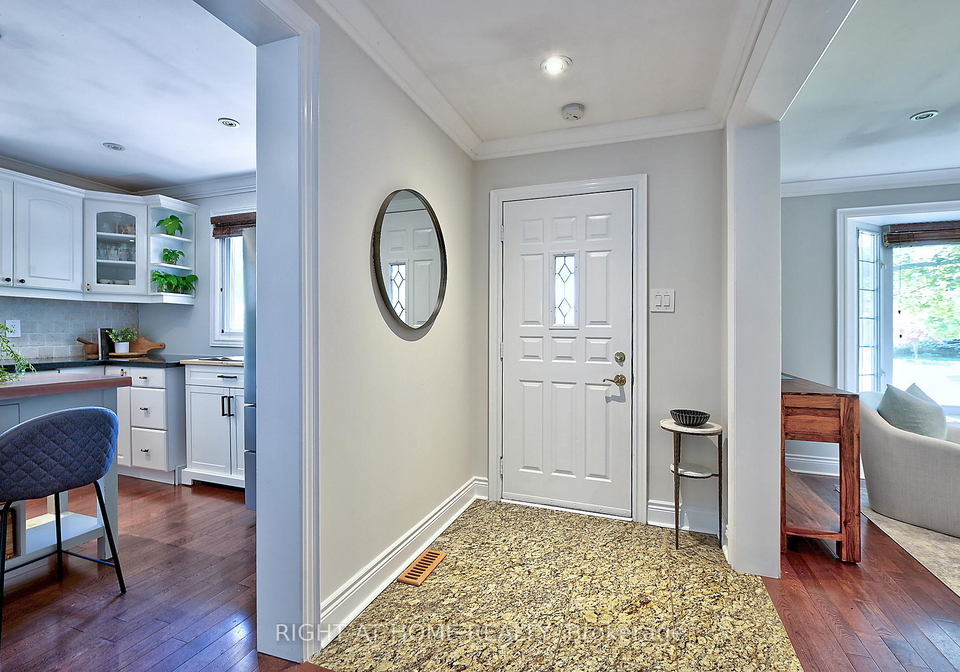1358-odessa-crescent-oakville-ontario-w12333927