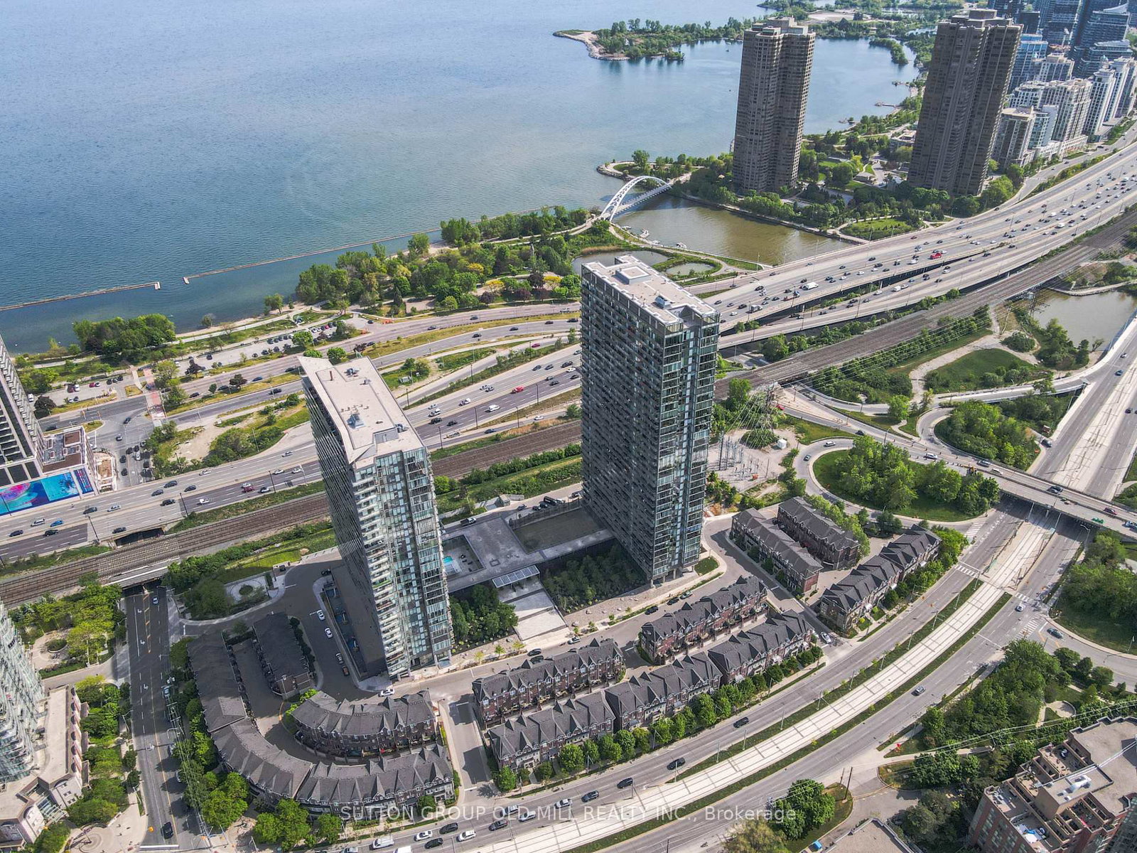 105-the-queensway-toronto-ontario-w12334330