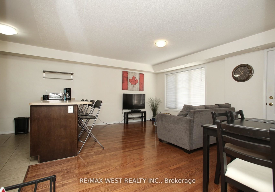 145-isaac-devins-boulevard-w-york-ontario-w12334561