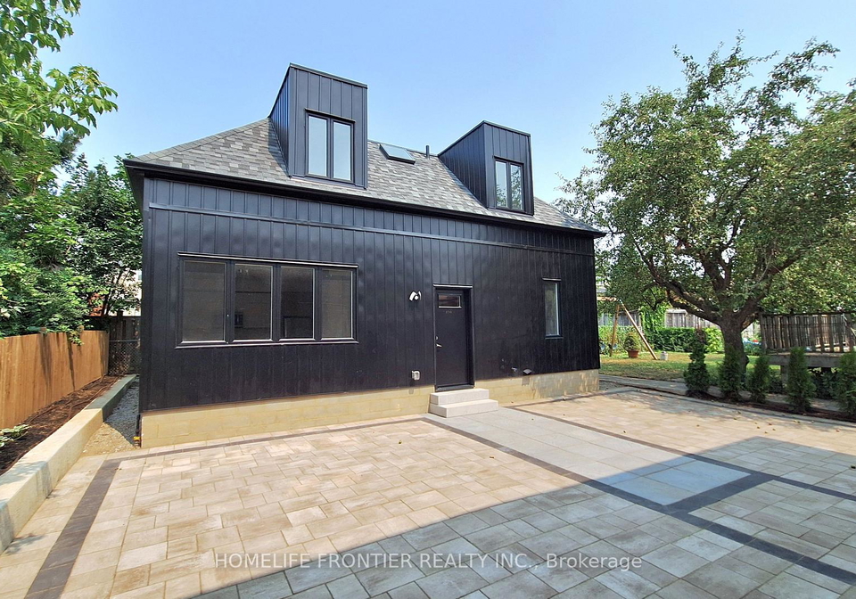 878-glencairn-avenue-north-york-ontario-w12334573