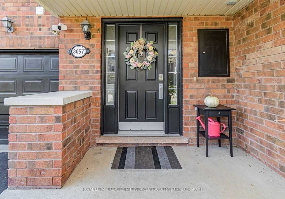 3057-drumloch-avenue-oakville-ontario-w12334791