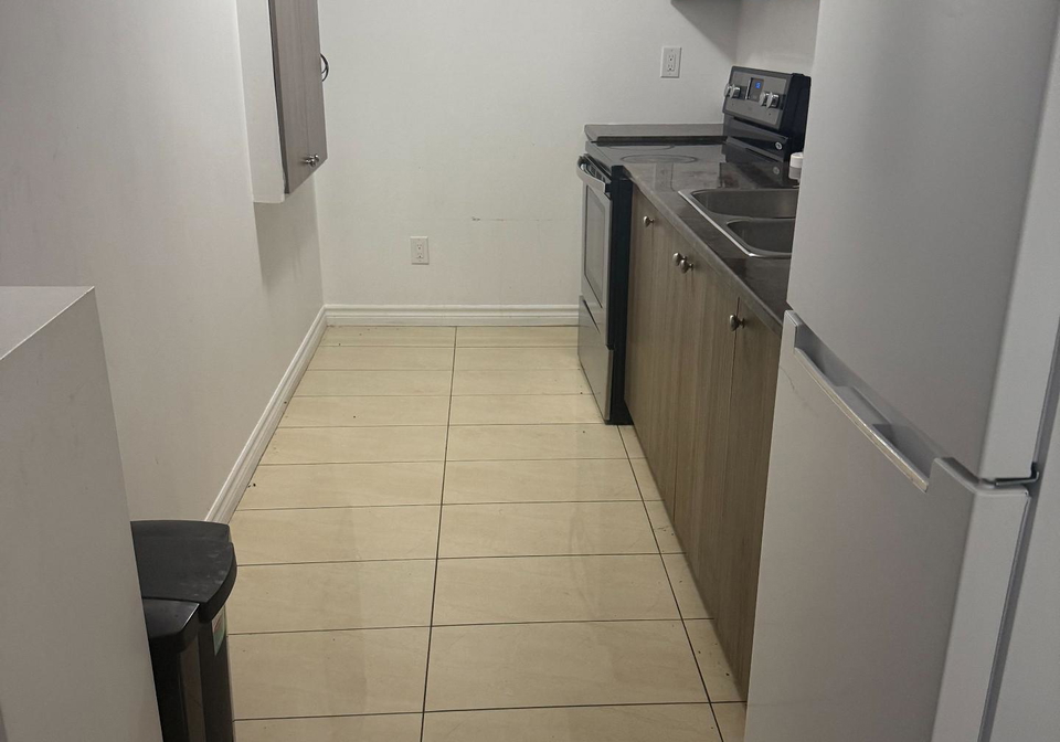 22-edsel-road-e-brampton-ontario-w12334894