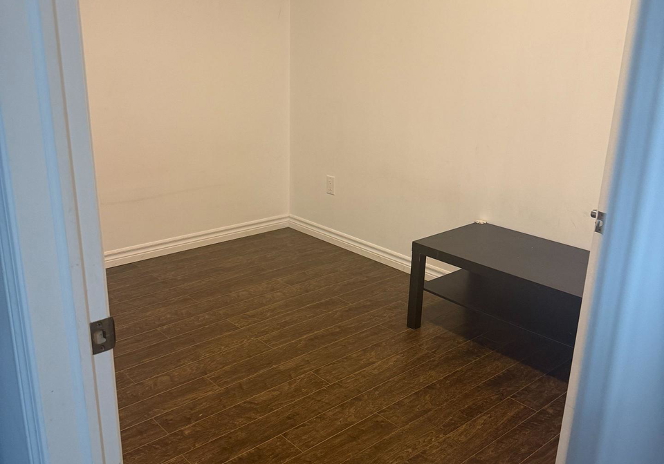 22-edsel-road-e-brampton-ontario-w12334894
