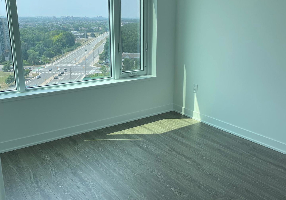 2495-eglinton-avenue-w-mississauga-ontario-w12334993