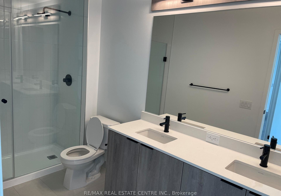 2495-eglinton-avenue-w-mississauga-ontario-w12334993