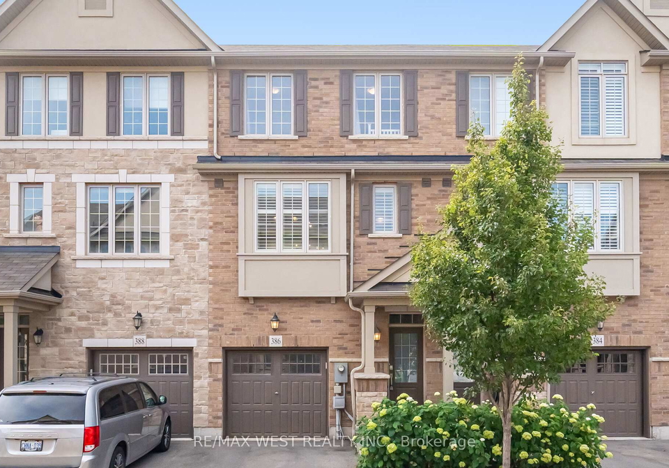 386-belcourt-common-oakville-ontario-w12335015
