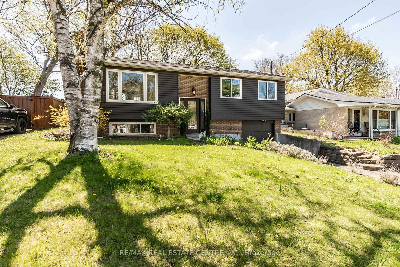 12-cobblehill-road-halton-hills-ontario-w12335049