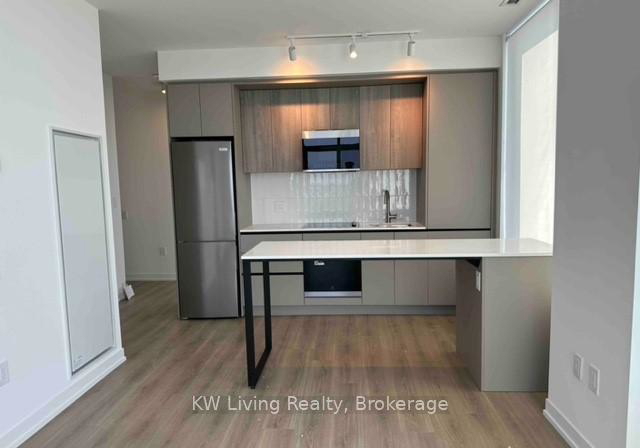 2485-eglinton-avenue-w-mississauga-ontario-w12335225