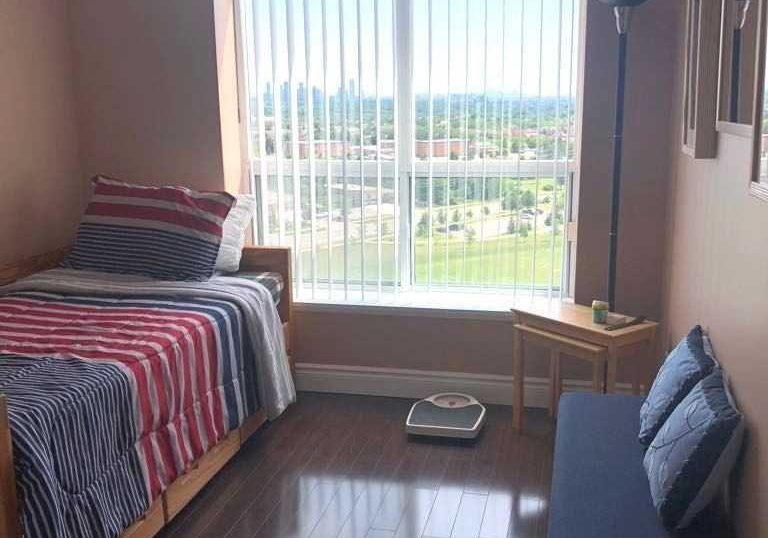 4889-kimbermount-avenue-mississauga-ontario-w12335408