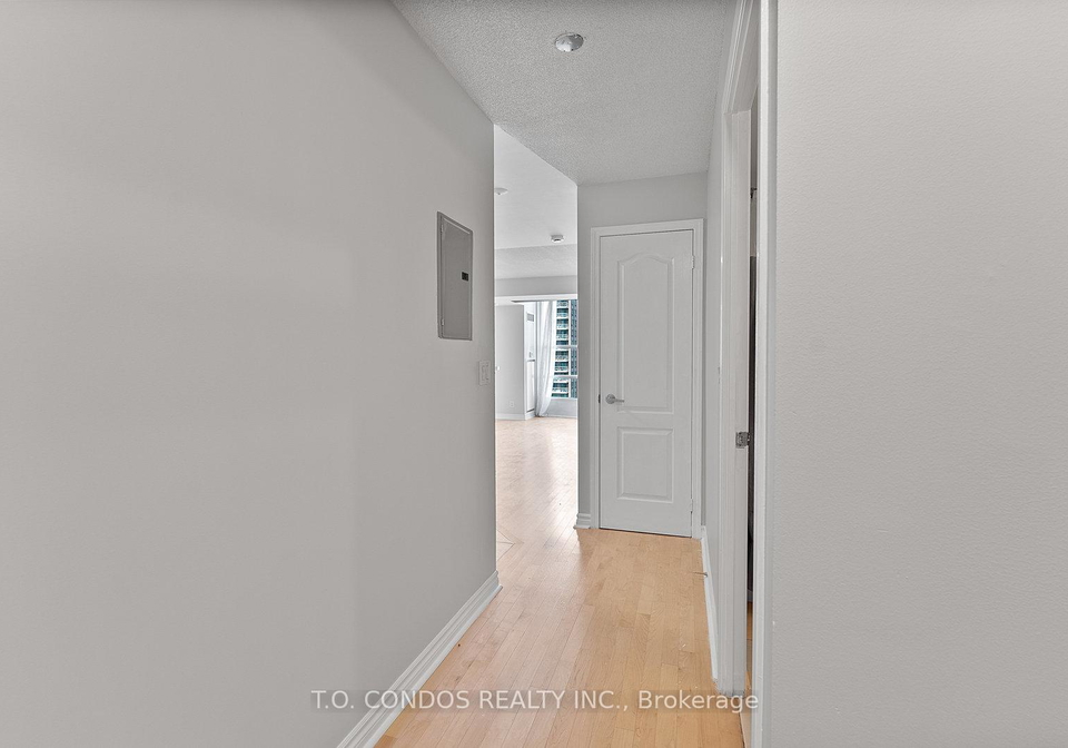 33-elm-drive-w-mississauga-ontario-w12335456