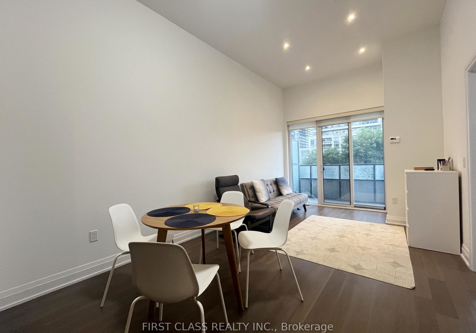 20-shore-breeze-drive-etobicoke-ontario-w12335526