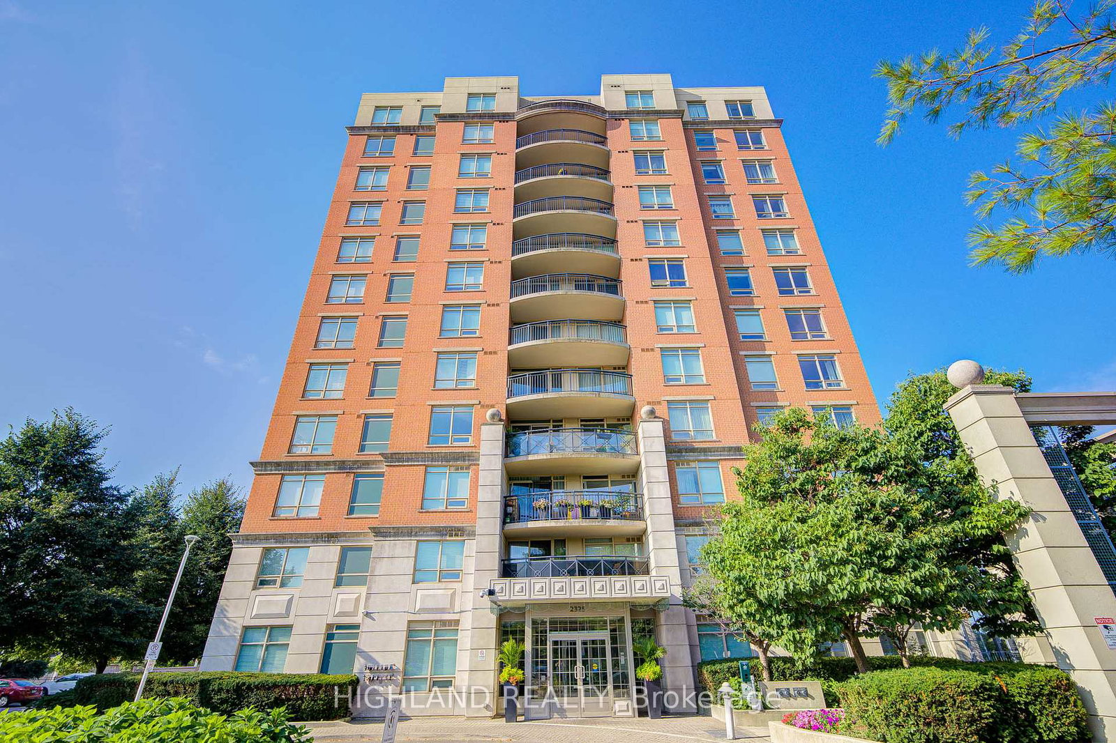 2325-central-park-drive-oakville-ontario-w12335698