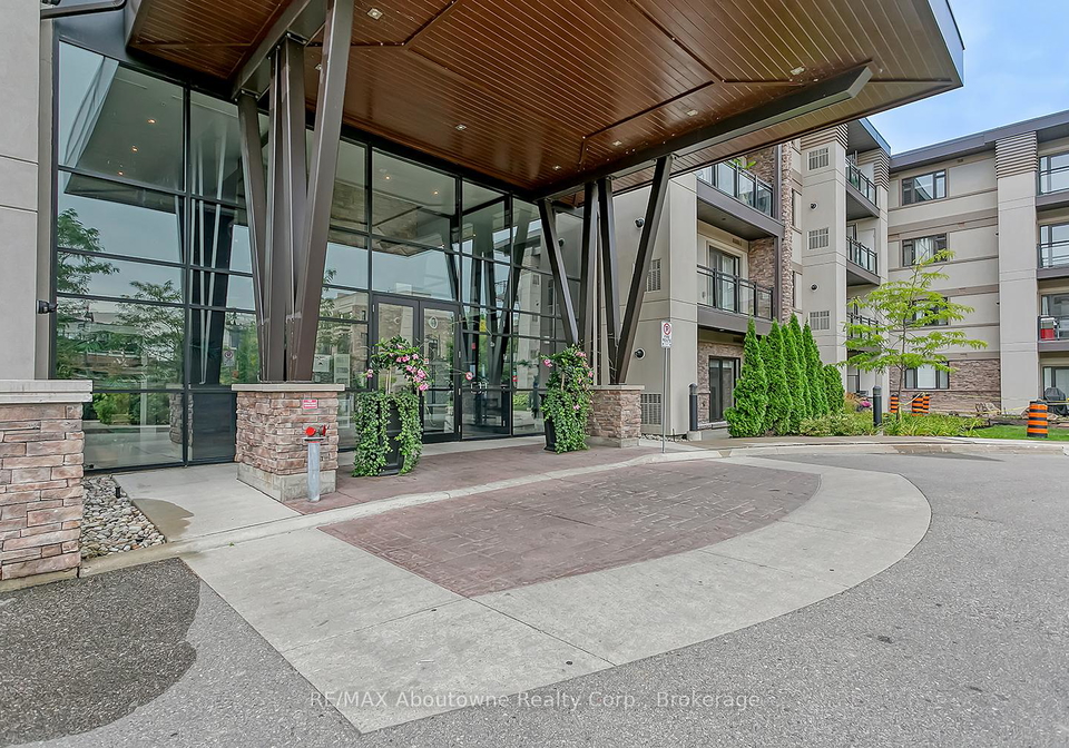 128-garden-drive-oakville-ontario-w12335829