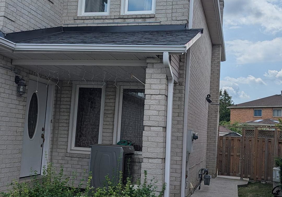 200-kingsbridge-garden-circle-mississauga-ontario-w12335848