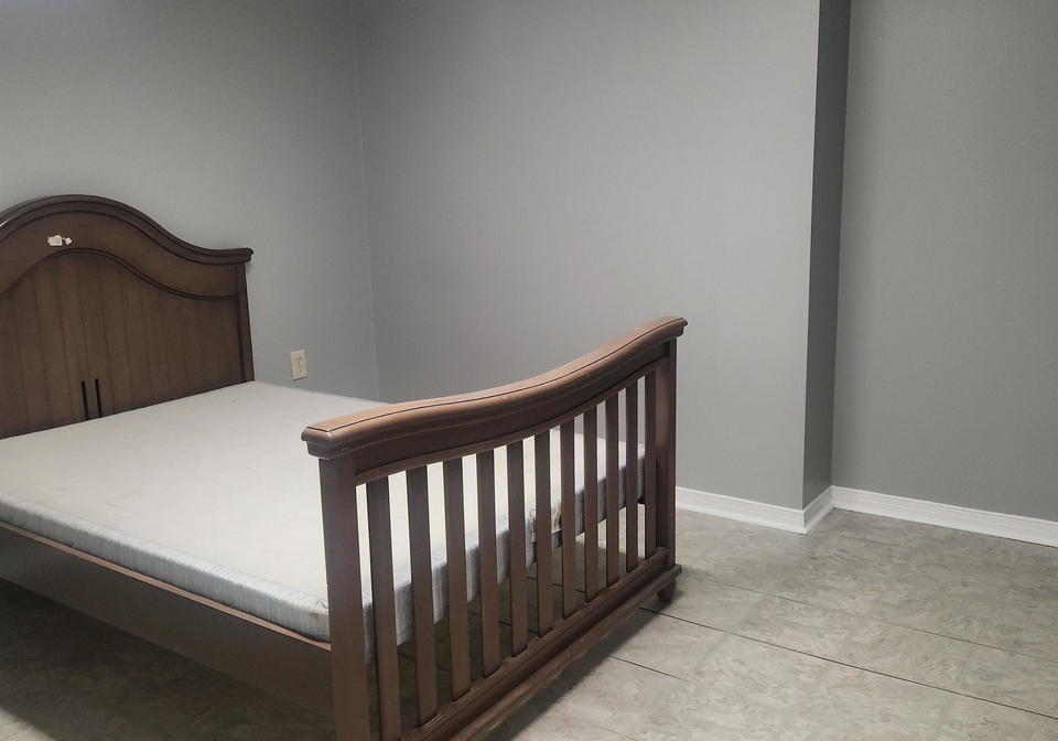 200-kingsbridge-garden-circle-mississauga-ontario-w12335848