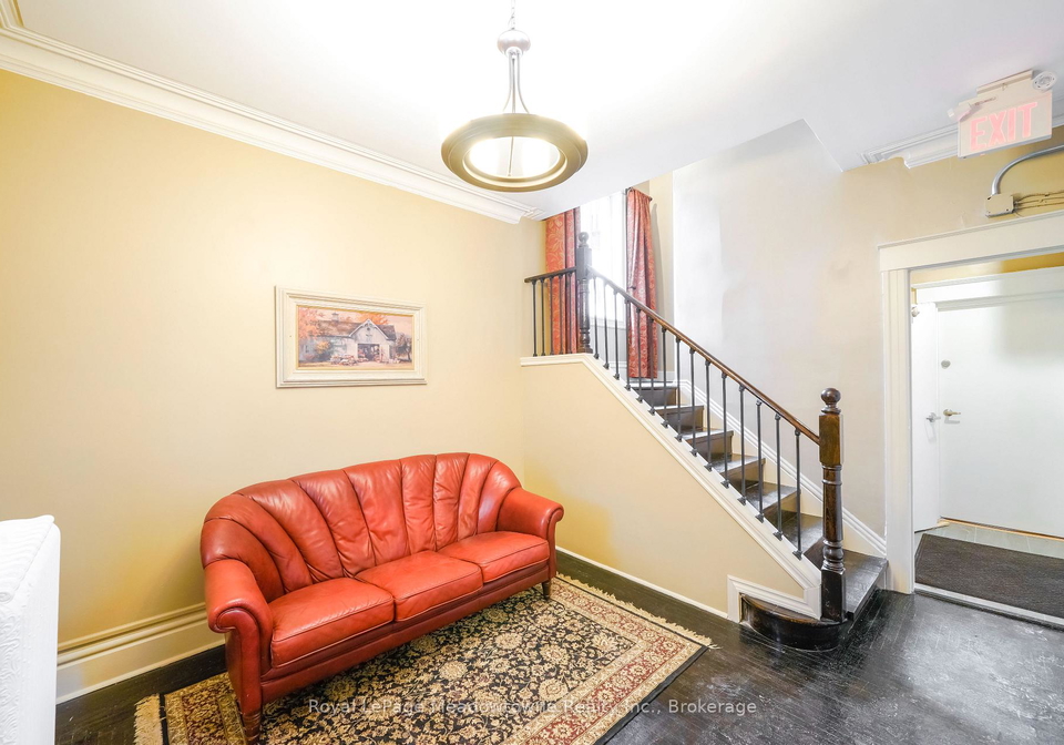 358-main-street-e-milton-ontario-w12335884