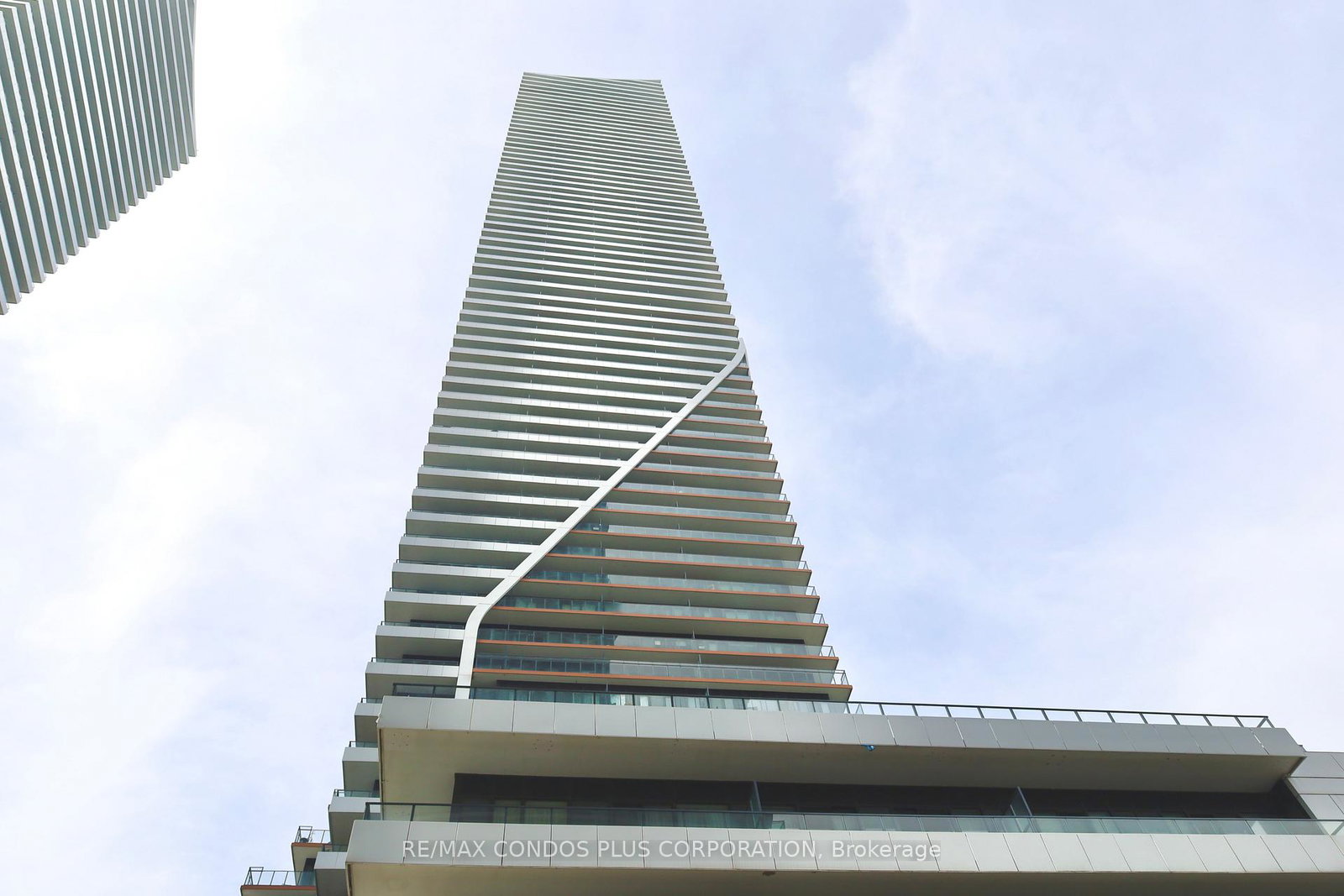 30-shore-breeze-drive-etobicoke-ontario-w12335990