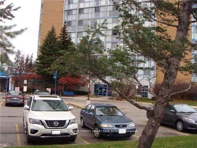 35-trailwood-drive-mississauga-ontario-w12336033