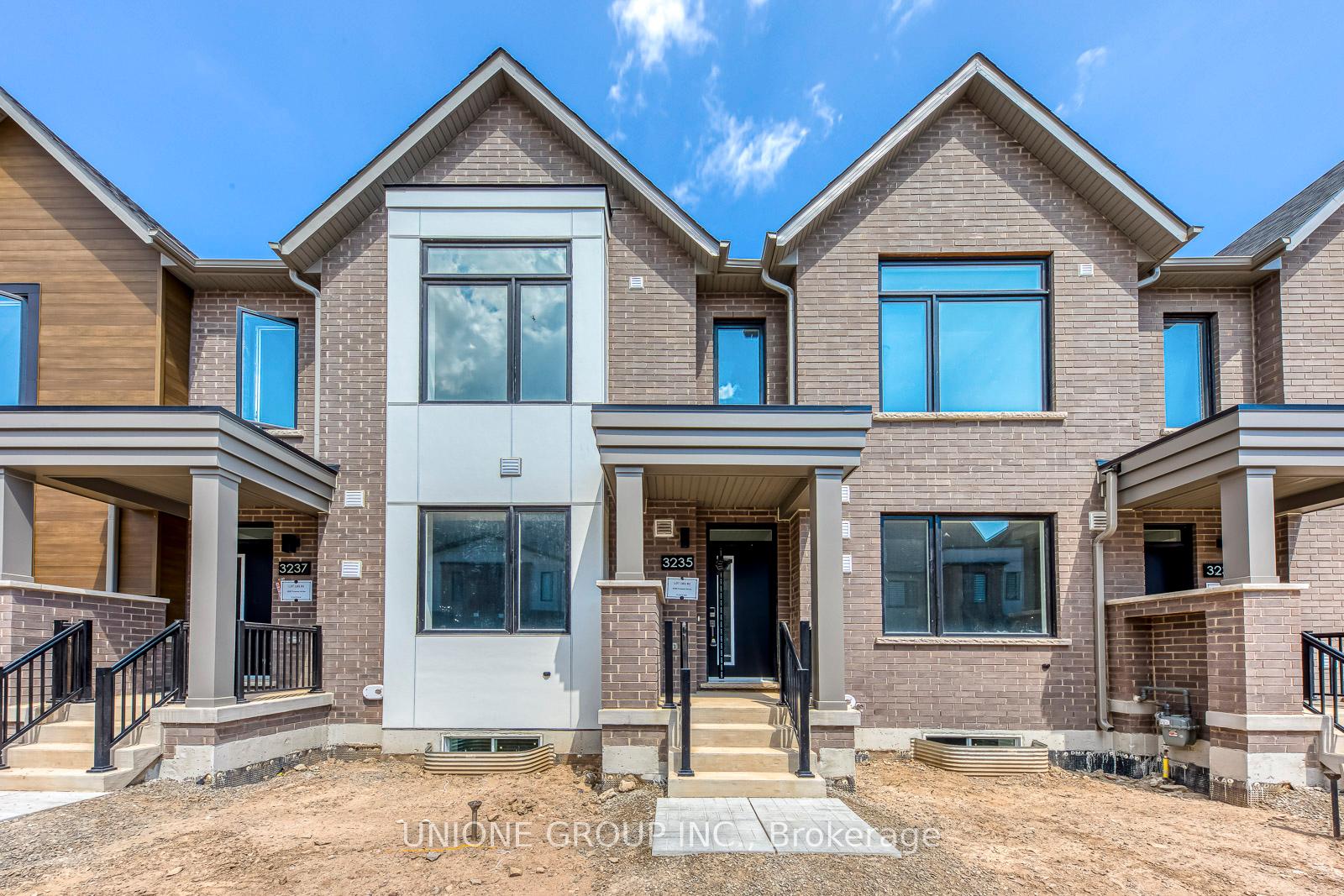 3235-crystal-drive-oakville-ontario-w12336140