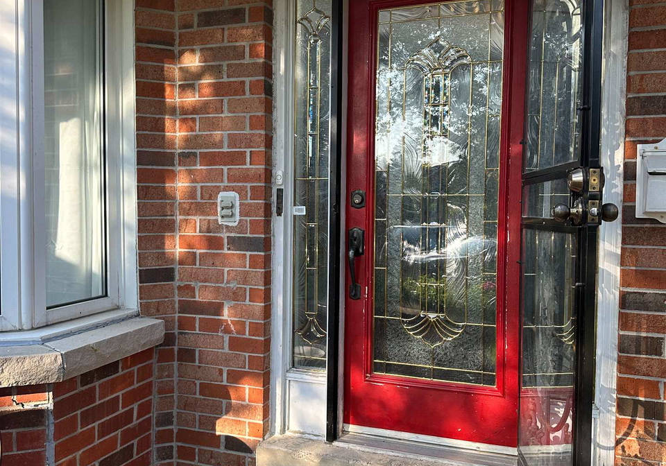 4131-colonial-drive-s-mississauga-ontario-w12336142