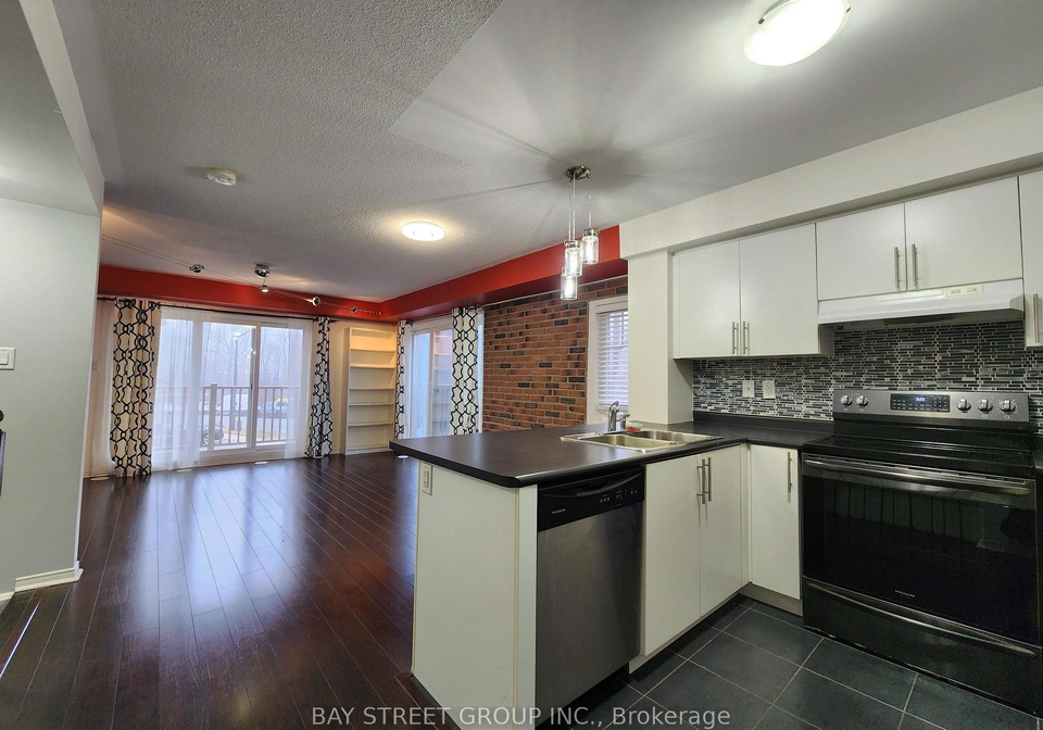 5585-oscar-peterson-boulevard-mississauga-ontario-w12336184