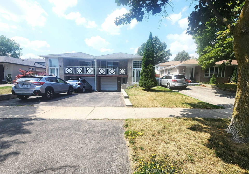 627-green-meadow-crescent-mississauga-ontario-w12336226