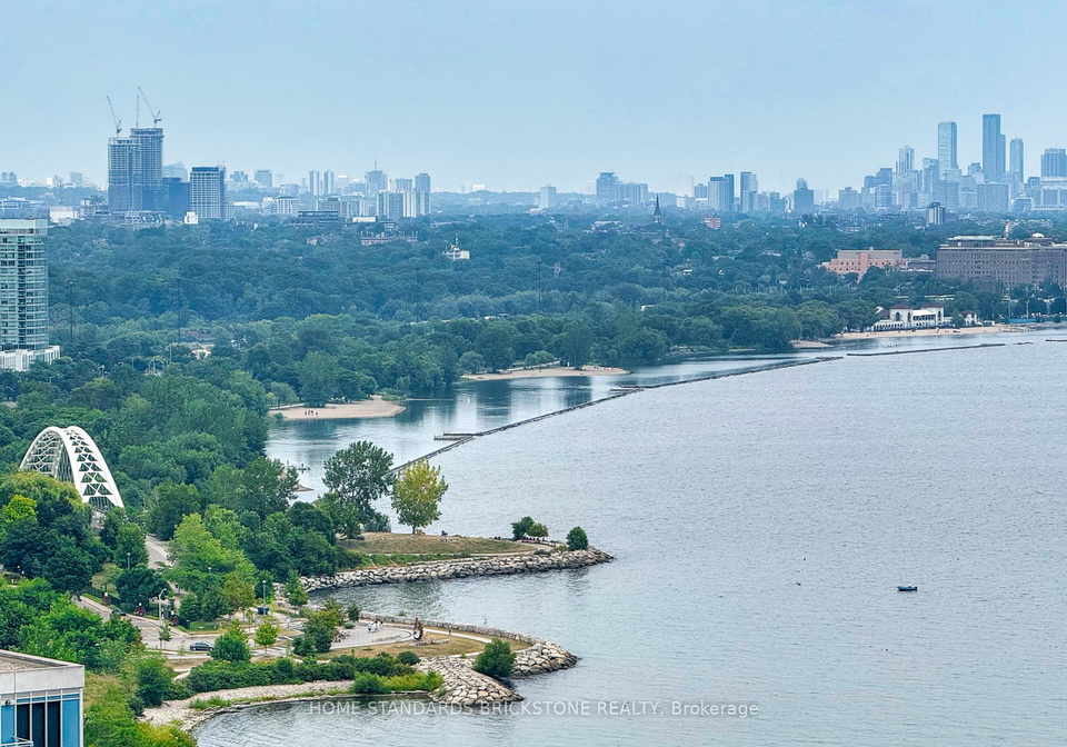 38-annie-craig-drive-etobicoke-ontario-w12336388