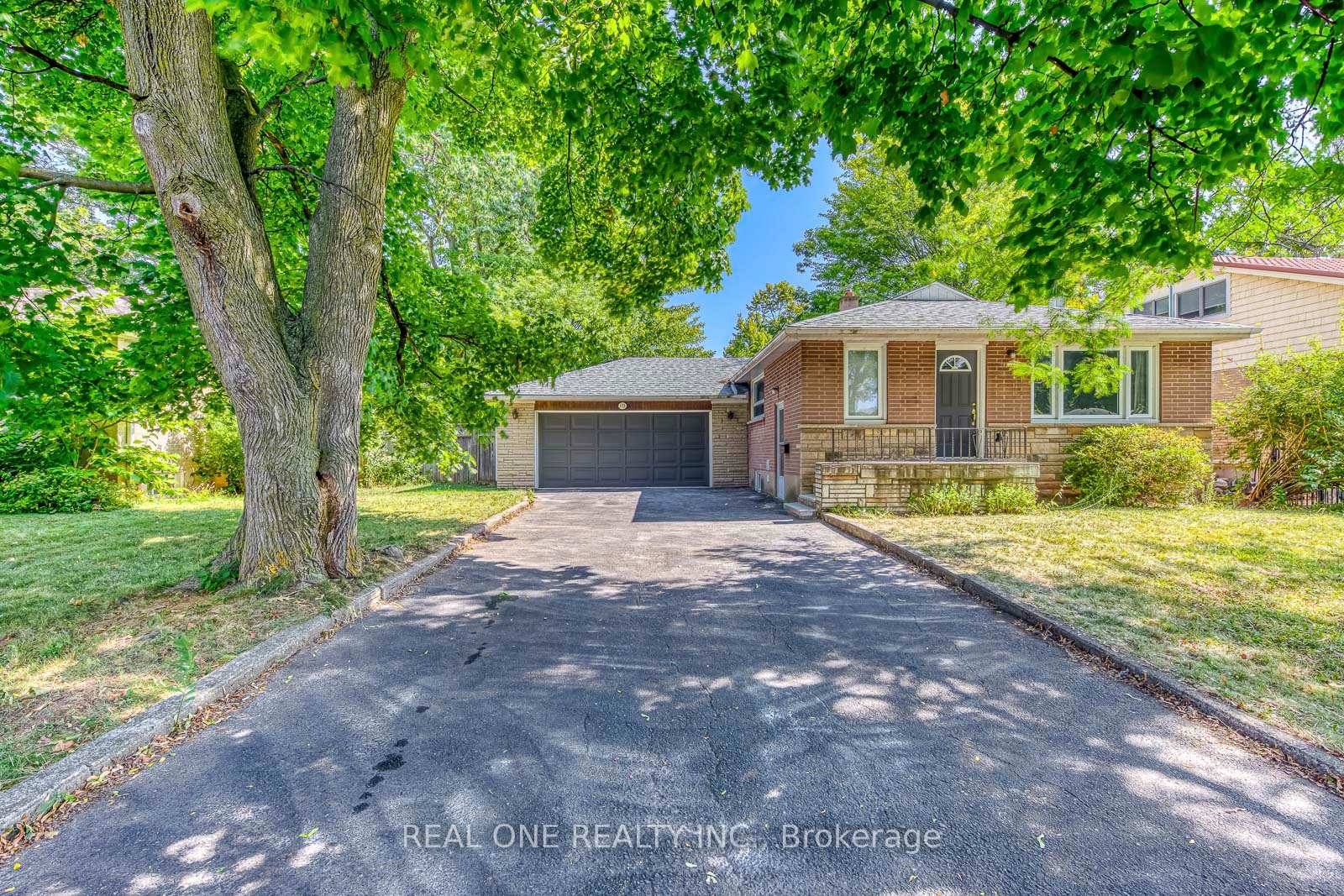 173-hampton-heath-road-burlington-ontario-w12336584