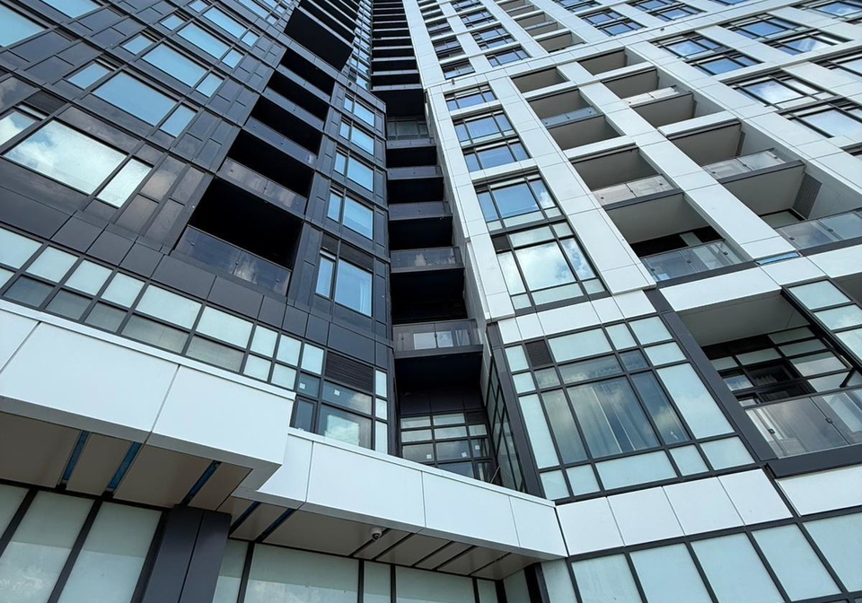 2495-eglinton-avenue-w-mississauga-ontario-w12336796