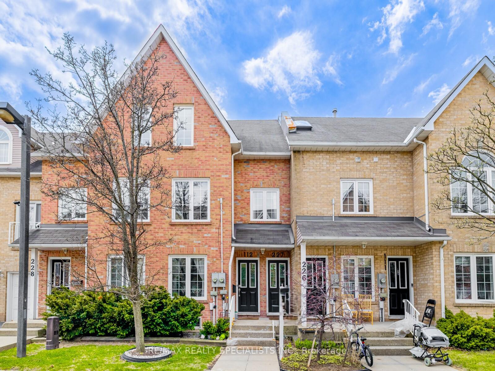 2055-walkers-line-burlington-ontario-w12336881