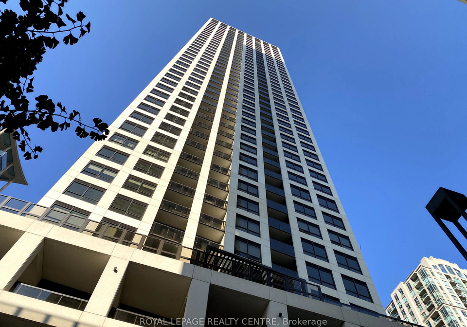30-elm-drive-w-mississauga-ontario-w12336925