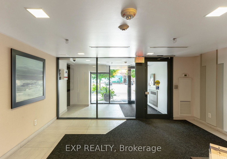 11-superior-avenue-etobicoke-ontario-w12336983