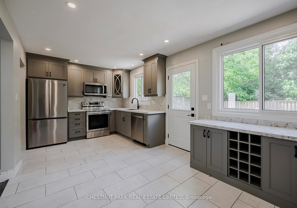 1435-leighland-road-burlington-ontario-w12337038