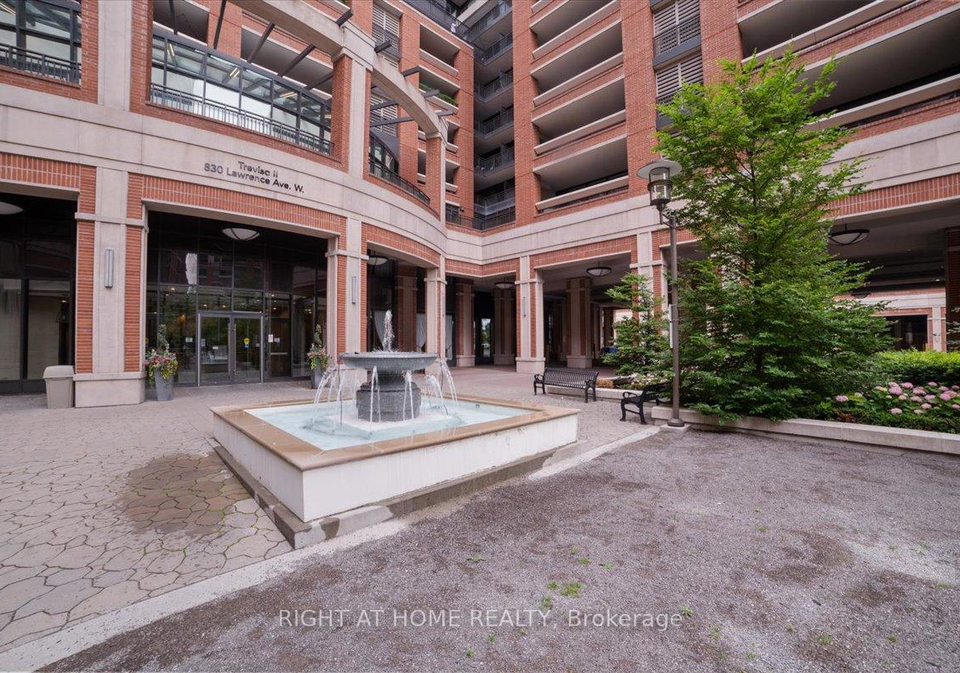 830-lawrence-avenue-north-york-ontario-w12337184