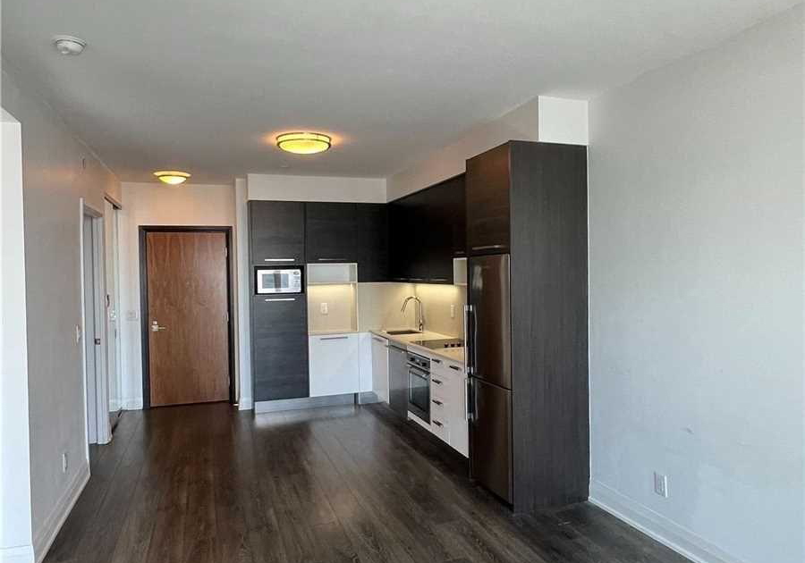36-park-lawn-road-etobicoke-ontario-w12337385