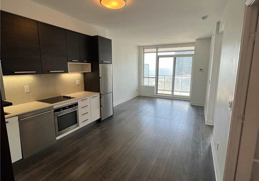 36-park-lawn-road-etobicoke-ontario-w12337385