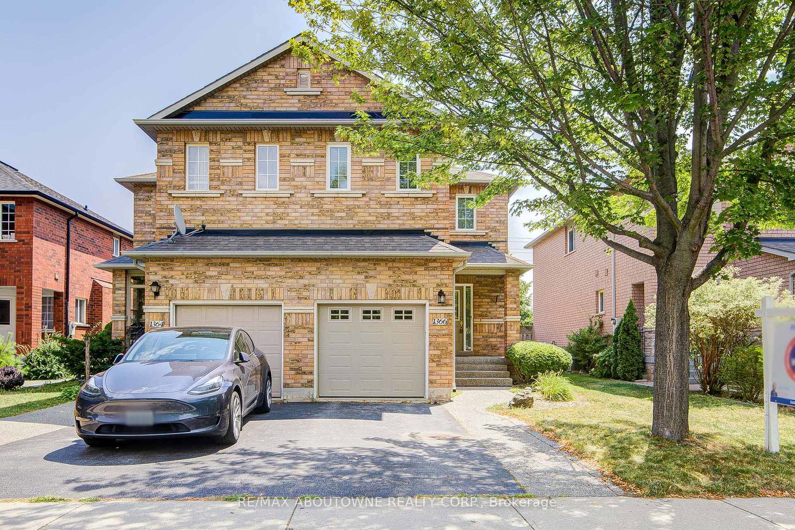 1366-brookstar-drive-oakville-ontario-w12337505