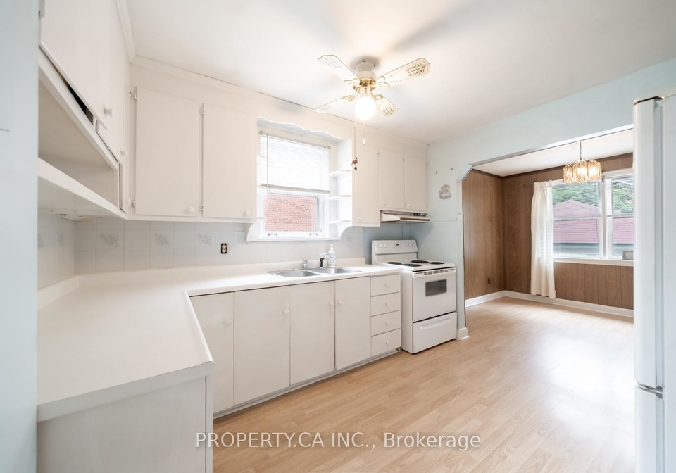 1622-alexandra-boulevard-mississauga-ontario-w12337528