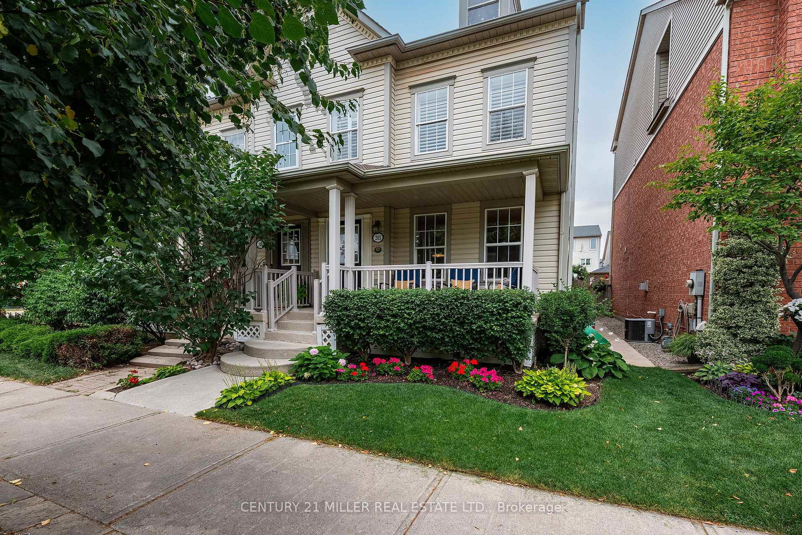 203-gatwick-drive-oakville-ontario-w12337529