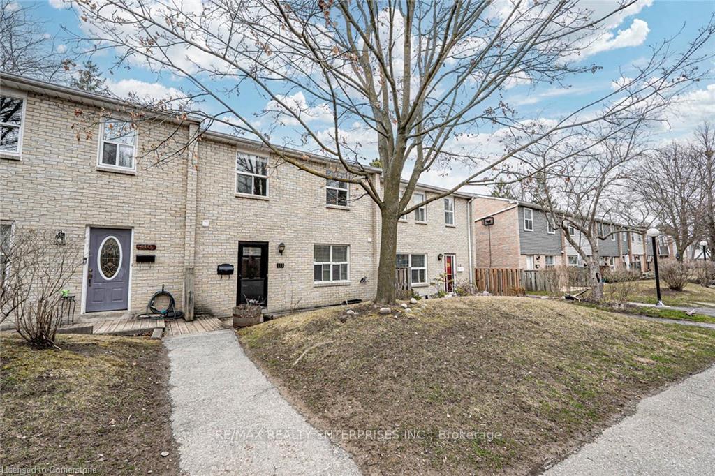 1050-shawnmarr-road-mississauga-ontario-w12337613