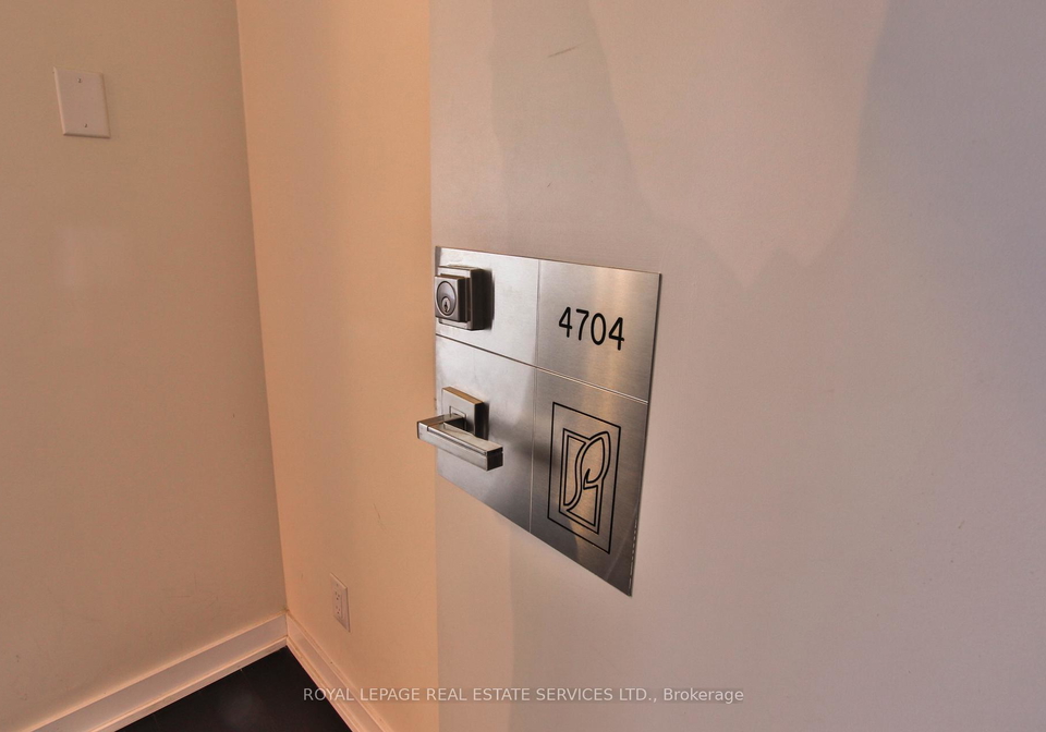 4011-brickstone-mews-mississauga-ontario-w12337699