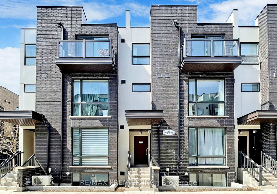 32-fieldway-road-etobicoke-ontario-w12338040