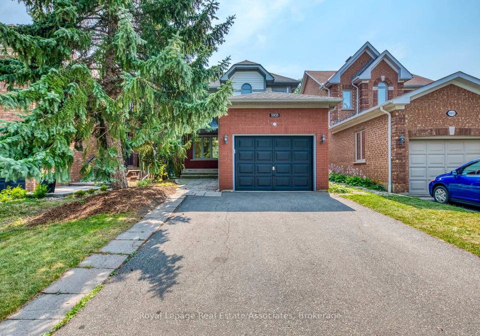 5935-dalebrook-crescent-mississauga-ontario-w12338059