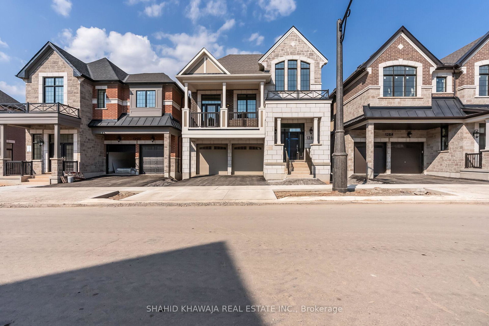 1288-onyx-trail-oakville-ontario-w12338072