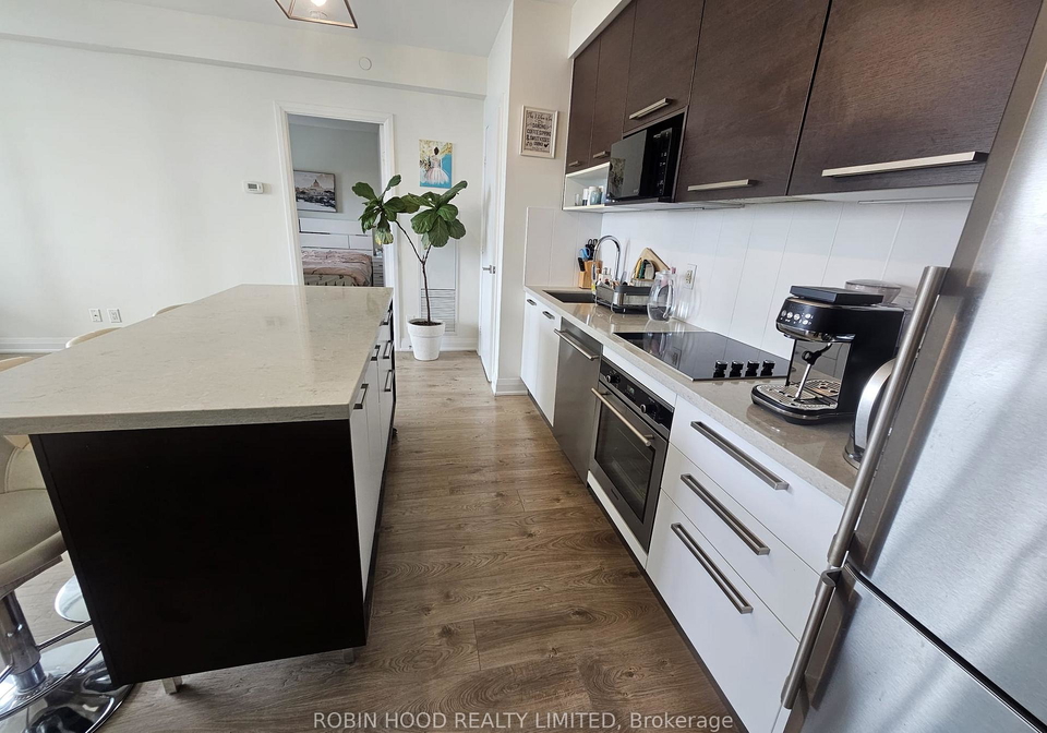 36-park-lawn-road-etobicoke-ontario-w12338210