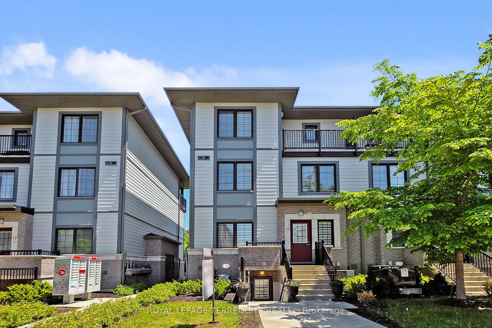 15-forbes-avenue-toronto-ontario-w12338364
