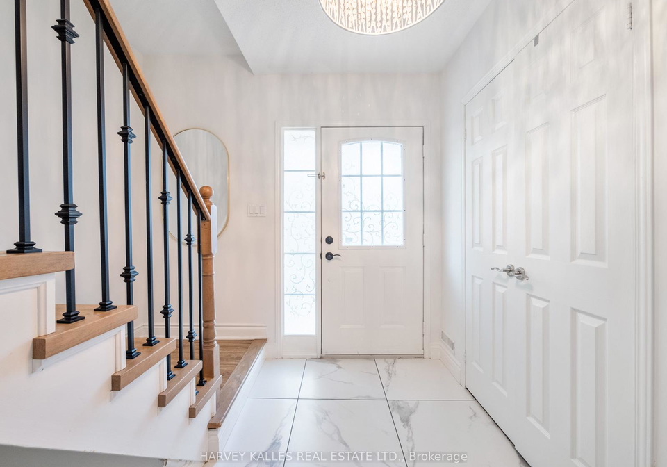 2340-parkhaven-boulevard-oakville-ontario-w12338365