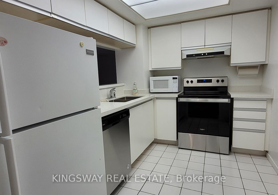 1155-bough-beeches-boulevard-mississauga-ontario-w12338552
