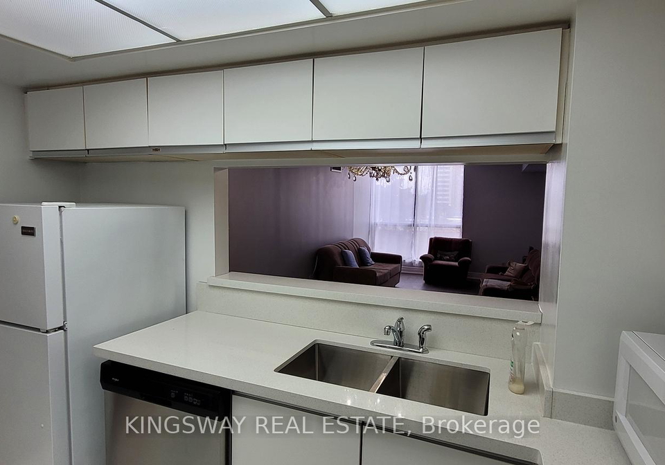 1155-bough-beeches-boulevard-mississauga-ontario-w12338552
